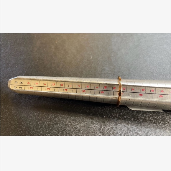 Diamond ring - Picture 4 of 4